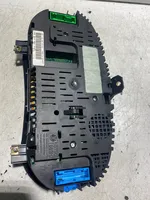 Audi A2 Tachimetro (quadro strumenti) 8Z0920900