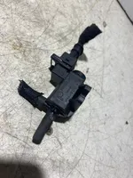 Opel Astra J Solenoidinis vožtuvas 8972882491