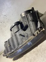 Opel Vectra C Lampa przednia 15588800