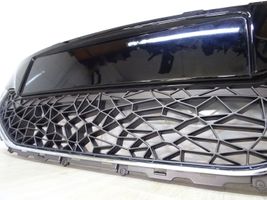 Hyundai ix20 Rejilla superior del radiador del parachoques delantero 65611K000