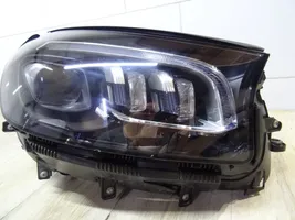 Mercedes-Benz GLS X166 Lampa przednia A1679066001KZ