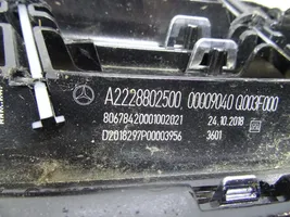 Mercedes-Benz S W222 Griglia superiore del radiatore paraurti anteriore A2228802500