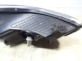 Hyundai ix20 Headlight/headlamp 921011K