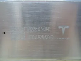 Tesla Model 3 Takapuskurin tukipalkki 109531400C