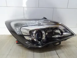 Opel Meriva B Lampa przednia 13372334