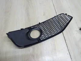 Audi A3 S3 8P Grille inférieure de pare-chocs avant 8P0807681D