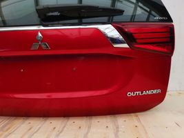 Mitsubishi Outlander Lava-auton perälauta 