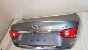 Infiniti Q50 Malle arrière hayon, coffre 