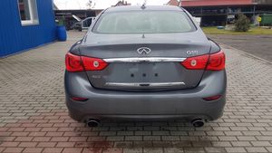 Infiniti Q50 Portellone posteriore furgone 