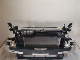 Infiniti Q30 Staffa del pannello di supporto del radiatore 