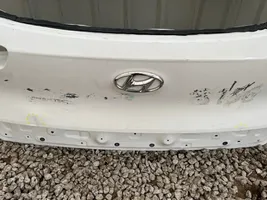 Hyundai Accent Tailgate/trunk/boot lid 