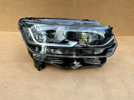 Toyota ProAce City Lampa przednia 