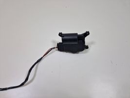 Opel Astra H Air flap motor/actuator 52406339R03