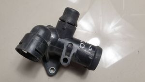 Audi A4 S4 B6 8E 8H Pompe à eau de liquide de refroidissement 06B121132D