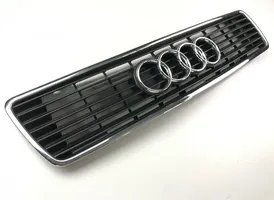 Audi V8 Grotelės priekinės 441853655C