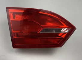 Volkswagen Jetta VI Tailgate rear/tail lights 5C6945093A