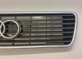 Audi V8 Etusäleikkö 441853655C