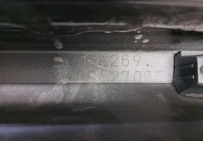 Mitsubishi Outlander Etupuskurin alempi jäähdytinsäleikkö 6405A269