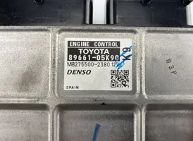 Toyota Avensis T270 Moottorin ohjainlaite/moduuli 8966105K90