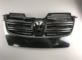Volkswagen Golf V Atrapa chłodnicy / Grill 1K0853651