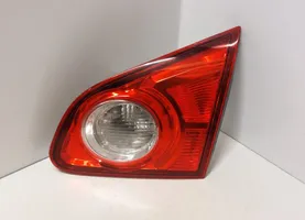 Nissan Qashqai Задний фонарь в крышке 89071064