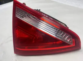 Audi A5 8T 8F Lampy tylnej klapy bagażnika 