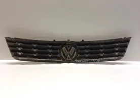 Volkswagen PASSAT B5 Etusäleikkö 3B0853653C