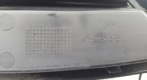 Honda CR-V Etupuskurin alempi jäähdytinsäleikkö 71180T1EE10