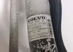 Volvo V70 Tuyau de remplissage de réservoir de carburant 31274718