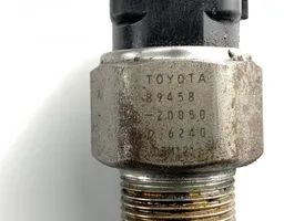 Toyota Avensis T250 Regolatore di pressione del carburante 89458-20050