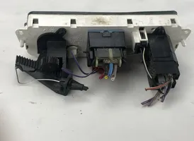 Ford Fiesta Oro kondicionieriaus/ klimato/ pečiuko valdymo blokas (salone) 93BW18D