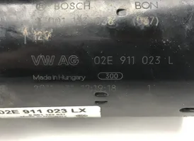Volkswagen PASSAT B6 Käynnistysmoottori 02E911023L