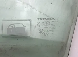 Honda FR-V Vitre de fenêtre porte avant (4 portes) DOT23