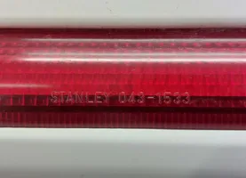 Mitsubishi Pajero Sport I Reflector de faros/luces traseros 043-1533