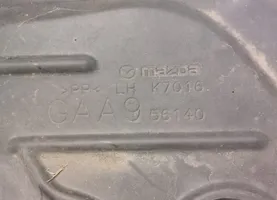 Mazda 6 Revestimientos de la aleta antisalpicaduras delanteros GAA956140