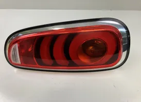 Mini Clubman F54 Lampy tylnej klapy bagażnika 7475584-04