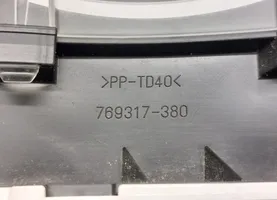 Toyota iQ Spidometras (prietaisų skydelis) 769166-590