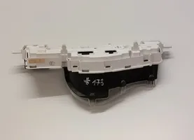 Toyota iQ Geschwindigkeitsmesser Cockpit 769166-590