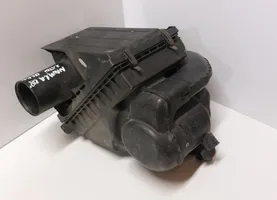 Nissan Navara Caja del filtro de aire 16500EC00D