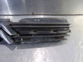 Citroen C5 Maskownica / Grill / Atrapa górna chłodnicy 