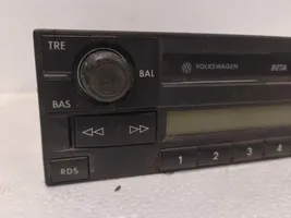 Volkswagen Polo IV 9N3 Panel / Radioodtwarzacz CD/DVD/GPS 1J0035152E