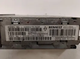 Renault Clio II Radija/ CD/DVD grotuvas/ navigacija 8200029541