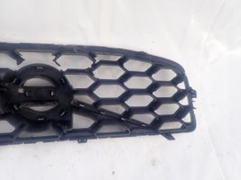 Volvo XC70 Grille calandre supérieure de pare-chocs avant 