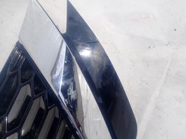 Nissan Juke II F16 Etupuskurin ylempi jäähdytinsäleikkö 623106PA0A