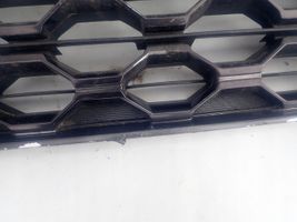 Hyundai Santa Fe Maskownica / Grill / Atrapa górna chłodnicy 