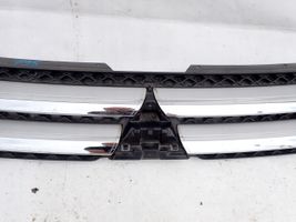 Mitsubishi Eclipse Cross Grille calandre supérieure de pare-chocs avant 7450B072