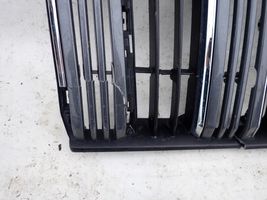 Toyota Land Cruiser (J150) Front bumper upper radiator grill 5310160F10