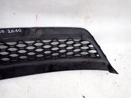 KIA Rio Mascherina inferiore del paraurti anteriore 865221G600