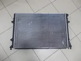 Volkswagen Golf VI Dzesēšanas šķidruma radiators 