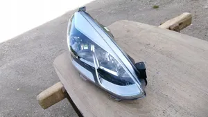 Ford Fiesta Lampa przednia 